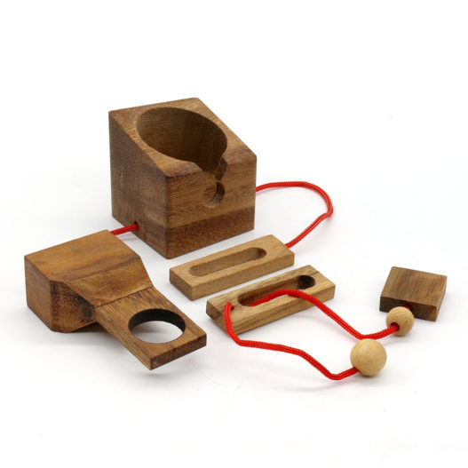 Mini VODKA Bottle Puzzle (Only Game) - Image 7