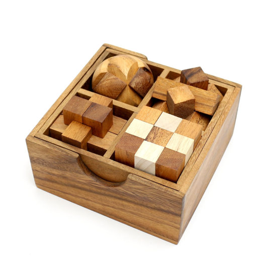 4 Games in a Wooden Box Set 3 - Image 5