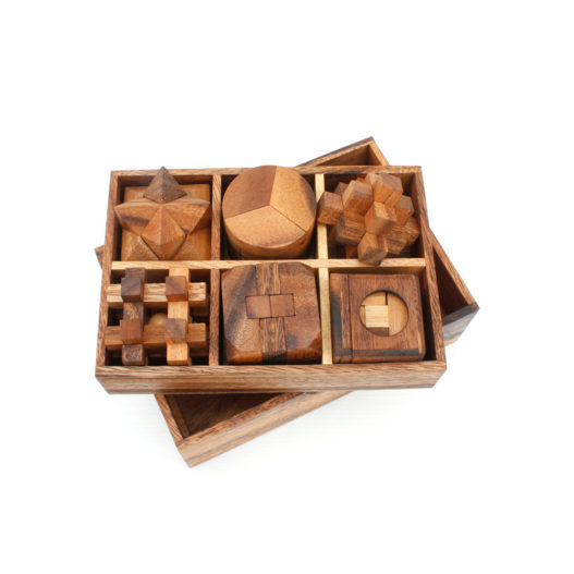 6 Games in a Wooden Box Set 2